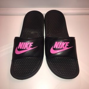 Nike slides